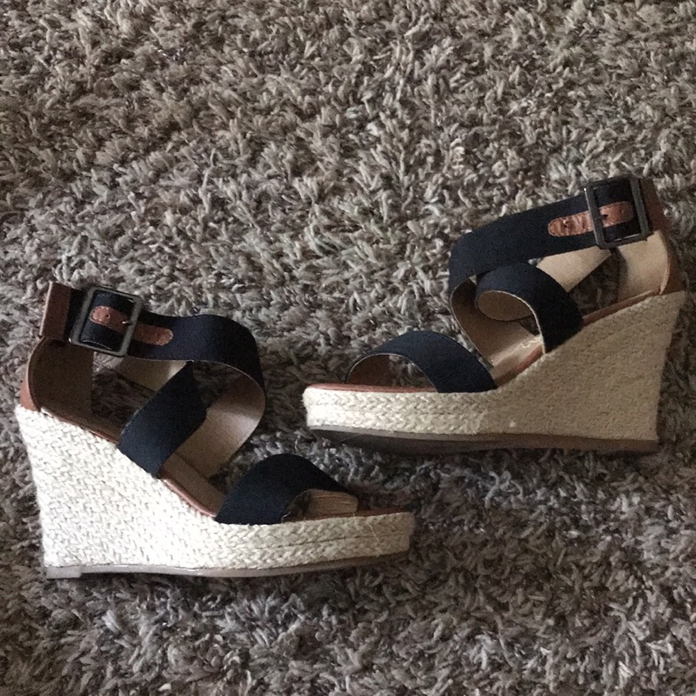 Maurice Wedges - Picture 2 of 3